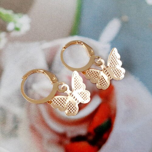 Petits anneaux hoops stacking pendentif mignon papillon