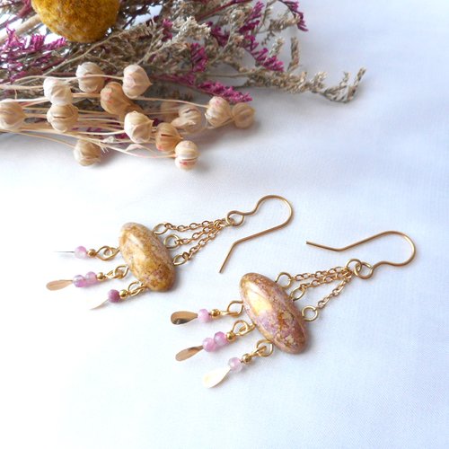 Boucles d'oreilles élégantes en verre tchèque et tourmaline.