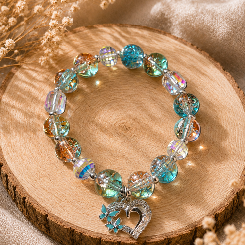 Bracelet en perle avec petit coeur