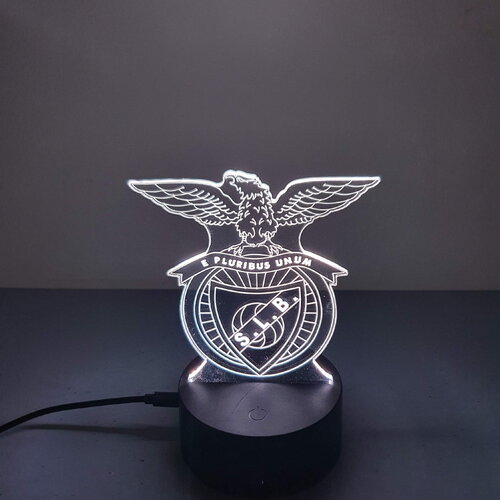 Veilleuse lampe 3d en acrylique inspiré  de l'équipe de benefica - une idée cadeau originale !