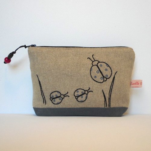 Pochette en lin "coccinelles noires"