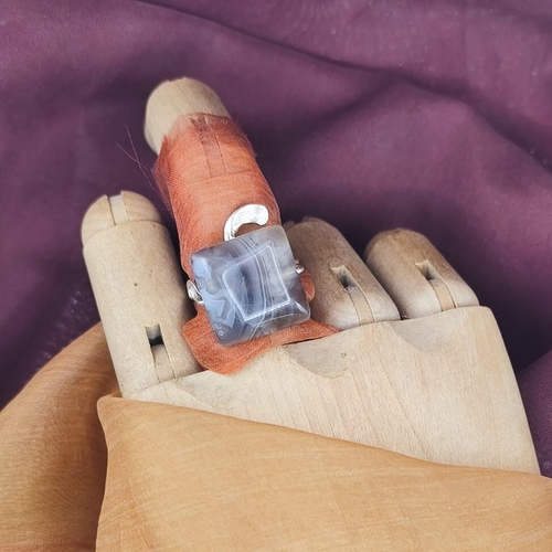 Bague pierre