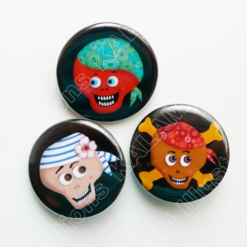 Lot De 3 Badges Tetes De Mort Petit Cadeau Rigolo Multicolore Anniversaire Cadeau Mixte Un Grand Marche