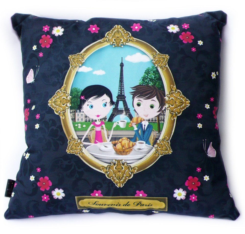 Coussin Deco Souvenir De Paris Tour Eiffel Petit Dejeuner Cadeau Paris Un Grand Marche
