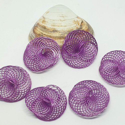 1 perle en fil métallique violet