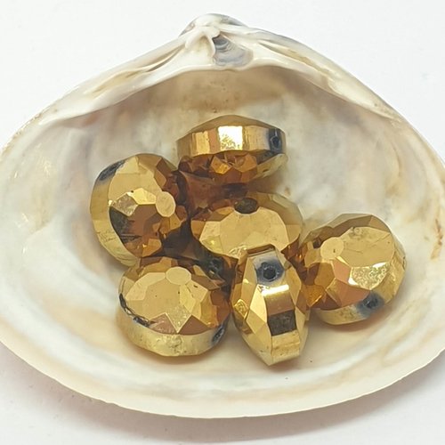 Lot de 6 perles en verres octogonales dorées