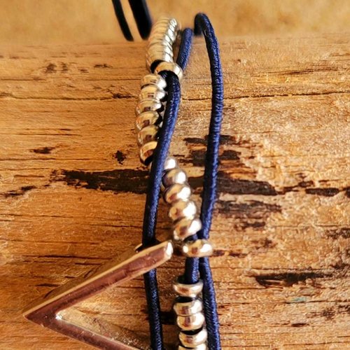 Bracelet réglable fil bleu marine et perle argenté