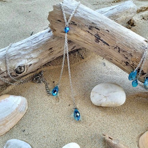 Parure en acier et cristal turquoise forme sautoir