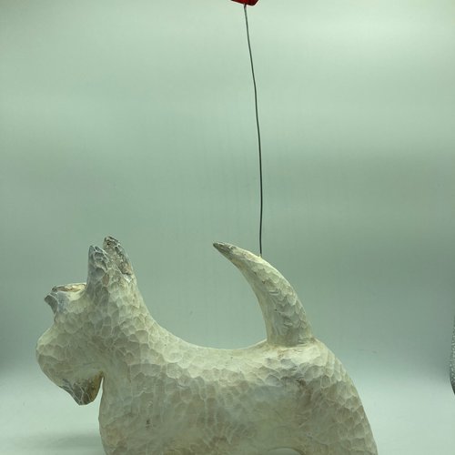 Sculpture chien basset scottish anglais petit cœur