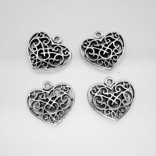 4 breloques pendentifs "coeur" réversibles en métal argenté