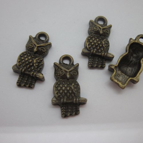 4 breloques pendentif "hibou" en métal couleur bronze
