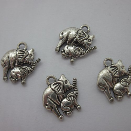 4 breloques "éléphants" en métal argenté