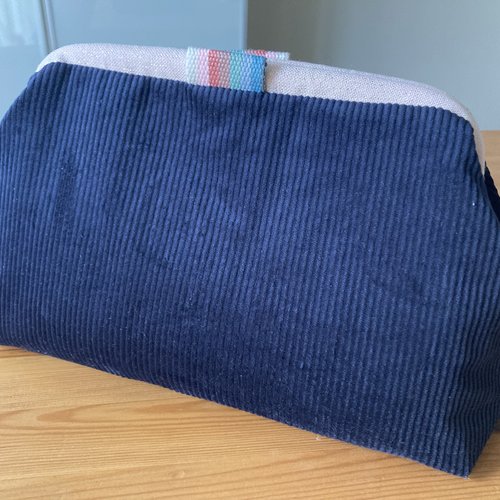 Sac à projet tricot, trousse toilette, format moyen, châle, produits beauté, lingerie, cadeau, femme, fille, tricot