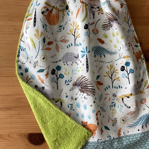 Serviette élastiquée, serviette de, cantine, table, éponge, élastique, école, maternelle