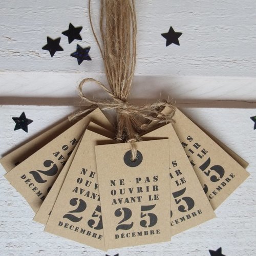 Lot de 12 étiquettes noël kraft "25 décembre" (n°1)