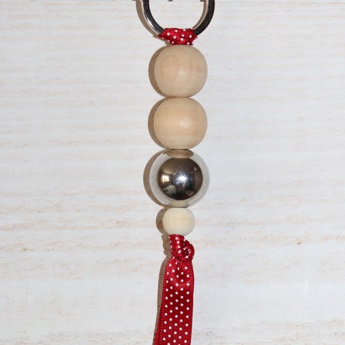 Porte-clés perles bois et perlé métal argenté (rouge à pois)