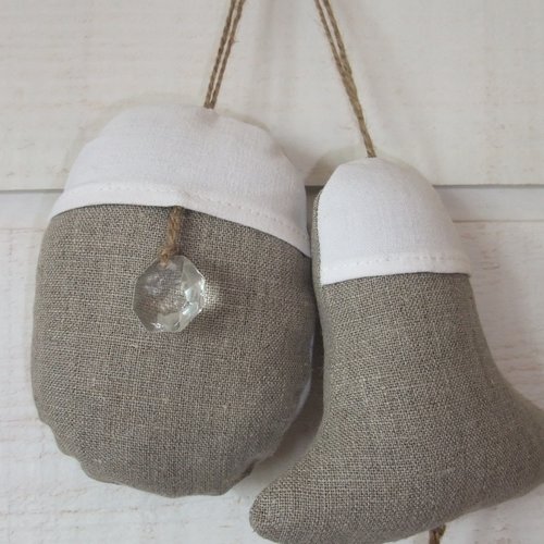 2 décos de pâques (cloche et oeuf en lin)