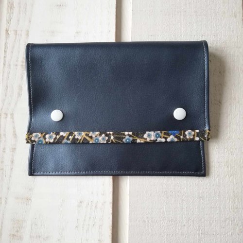 Pochette plate (n°17) simili cuir