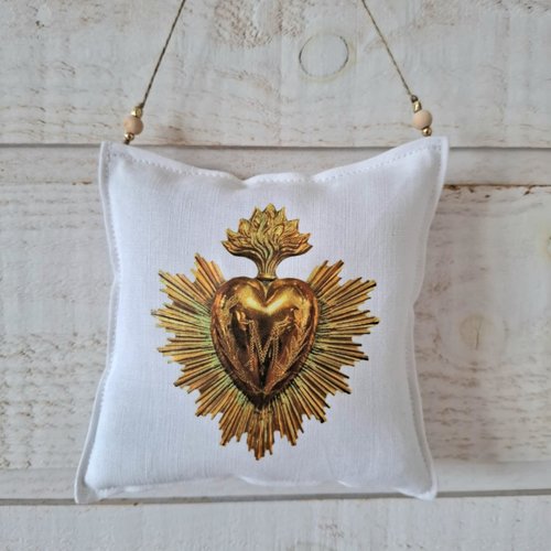 Coussin de porte ex voto (n°16) coeur blanc