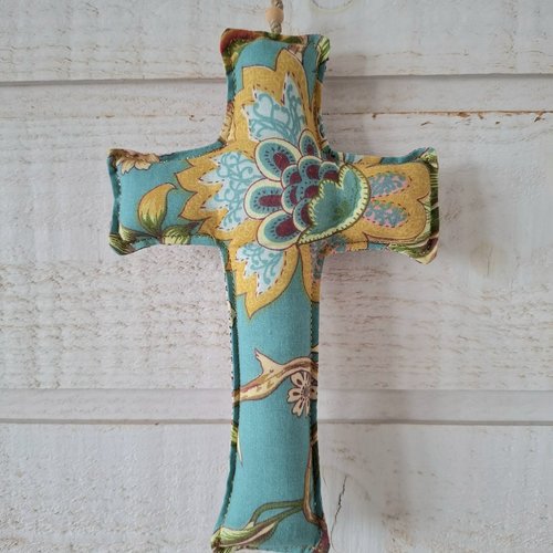 Croix en tissu (fleuri turquoise)