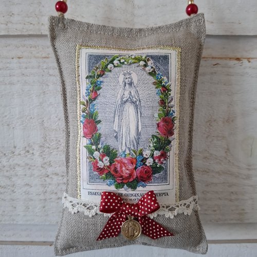Coussin de porte ex voto vierge (n°2)