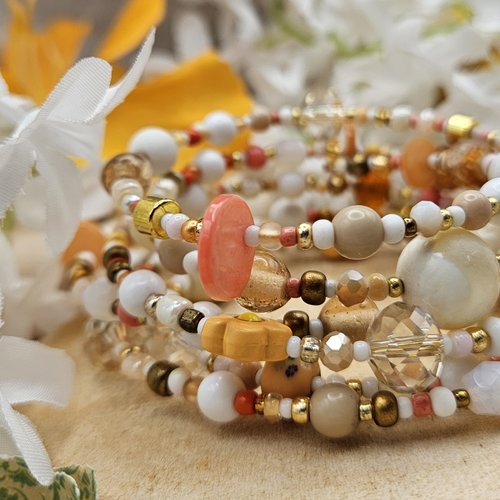 Bracelet bohème – pièce unique en perles de seconde vie
