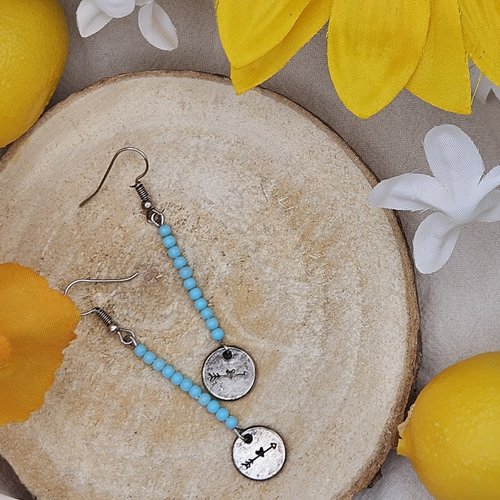 Boucles d’oreilles  bleues & flèche. pièce unique – création artisanale