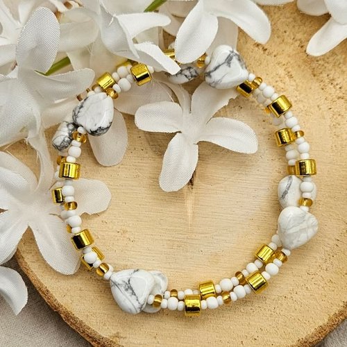 Bracelet mémoire de forme blanc & doré - cœurs en howlite - collection été - mini série