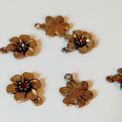 Breloque fleur