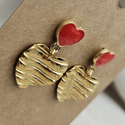Boucles d’oreilles cœur rouge et cœur doré texturé – collection saint-valentin