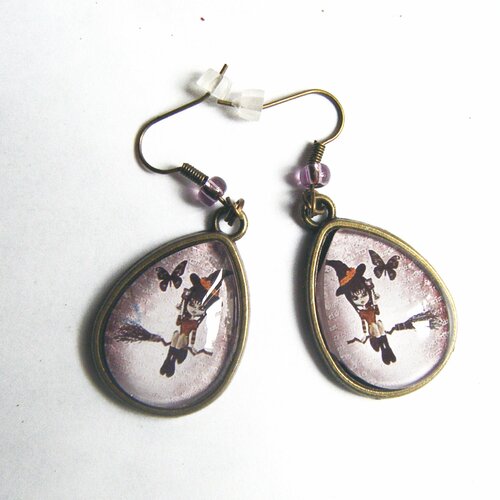 Boucles d'oreilles goutte petite sorcière d'halloween