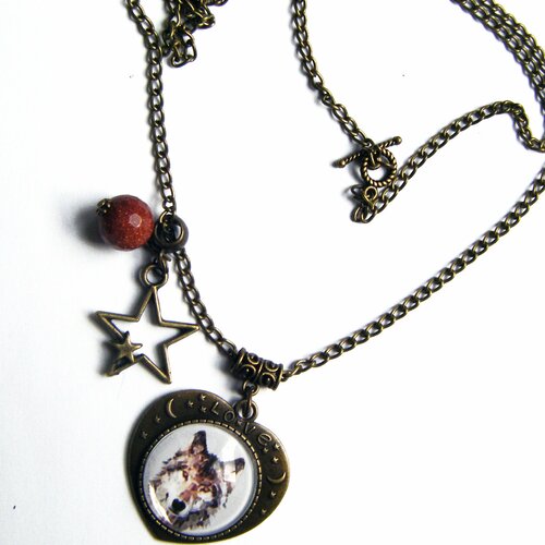 Pendentif cabochon "la beauté du loup"