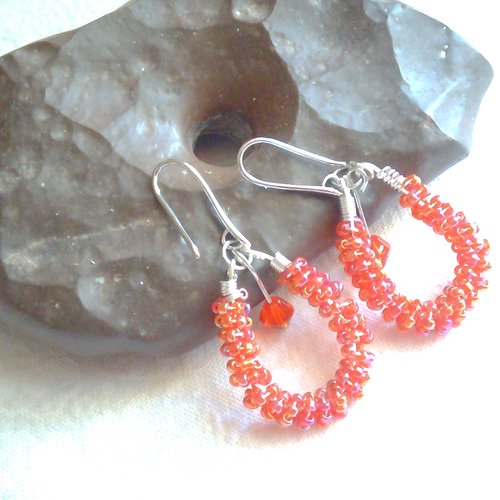 Boucles  oreilles fantaisie rouge, wire wrapping