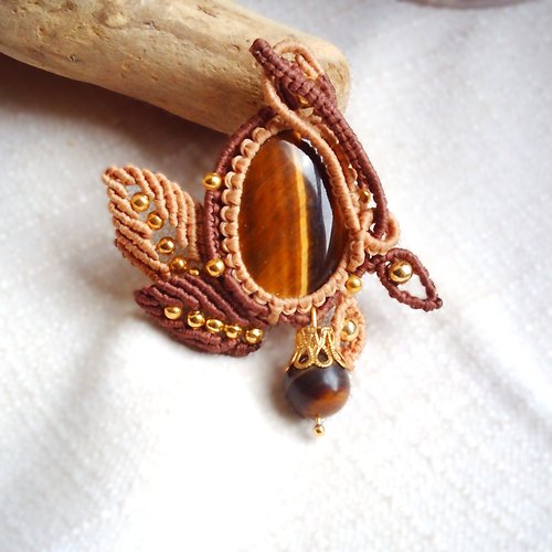 Broche oeil de tigre