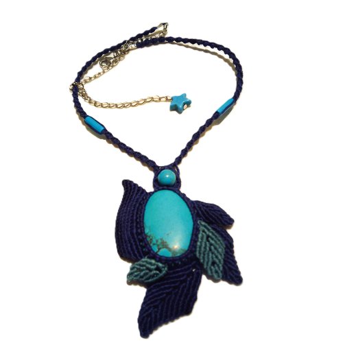 Collier feuilles