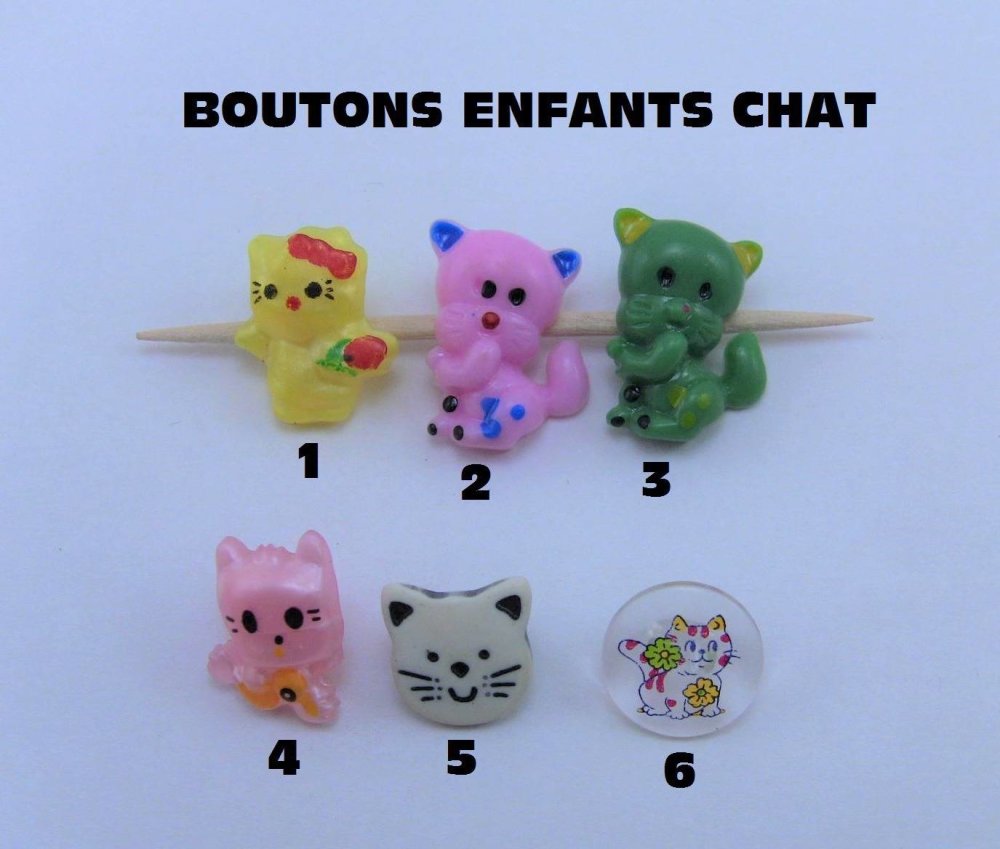 Boutons Enfants Bebe N 5 Tete De Chat Blanc Grisonnant En Plastique Un Grand Marche