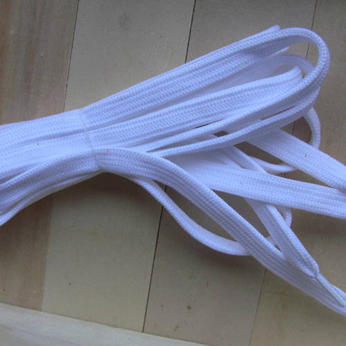lacets coton plat