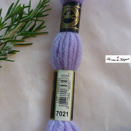 Échevette de laine colbert dmc coloris parme clair 7021