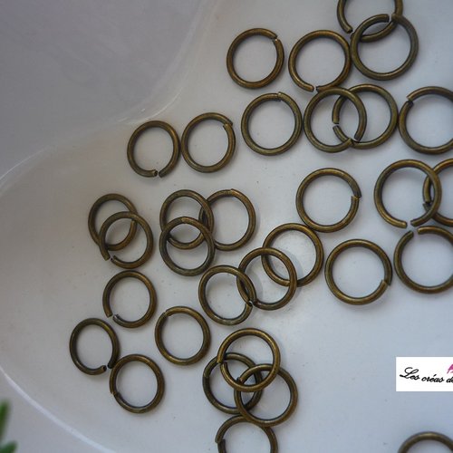 Lot de 34 anneaux ouverts bronze de 8mm