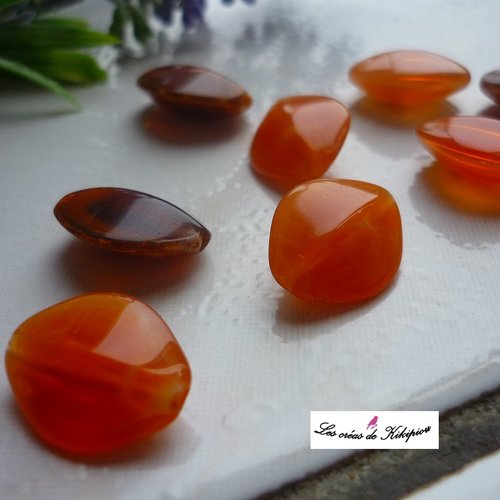 9 perles forme ogive oranges et marrons