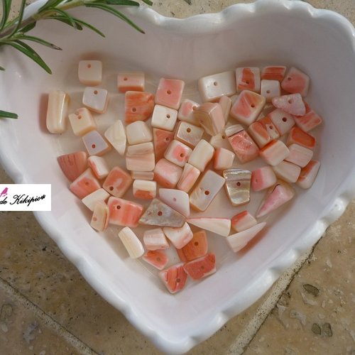 Perles en nacre rose saumon 51gr