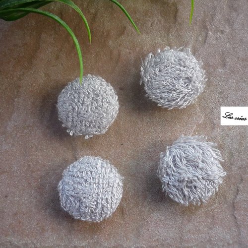 4 boutons recouverts de tissu éponge de bambou gris taupe de 22 mm