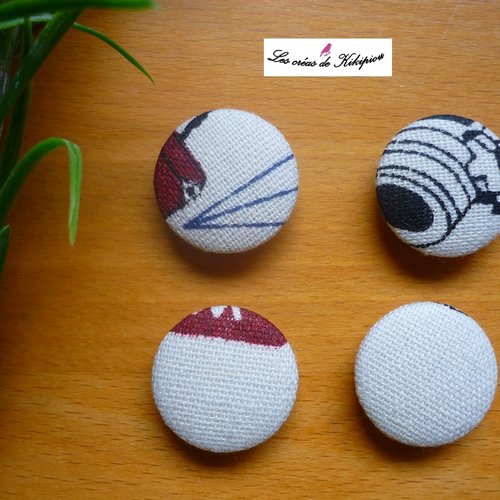 4 boutons recouverts de tissu fantaisie de 24 mm