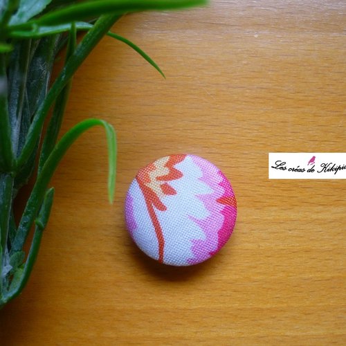 Bouton recouvert de tissu fantaisie de 24 mm