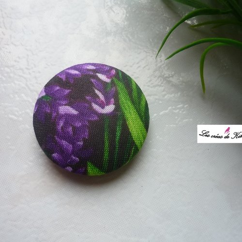 1 bouton recouvert de tissu fantaisie de 36mm
