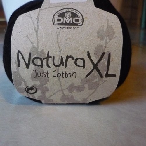 Pelote de coton dmc natura xl coloris noir