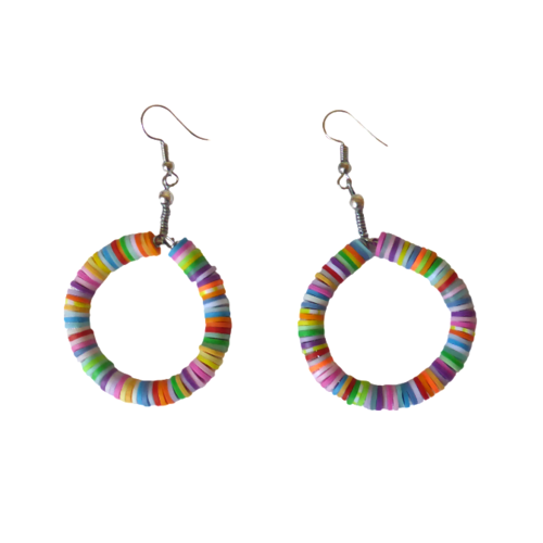 Boucle d'oreille, oreille percée, perles, heishi, pendante, intemporel,