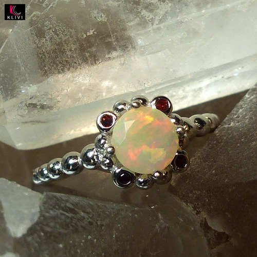 Taille 52 ou 54 Belle Bague en argent 925 avec Cornaline