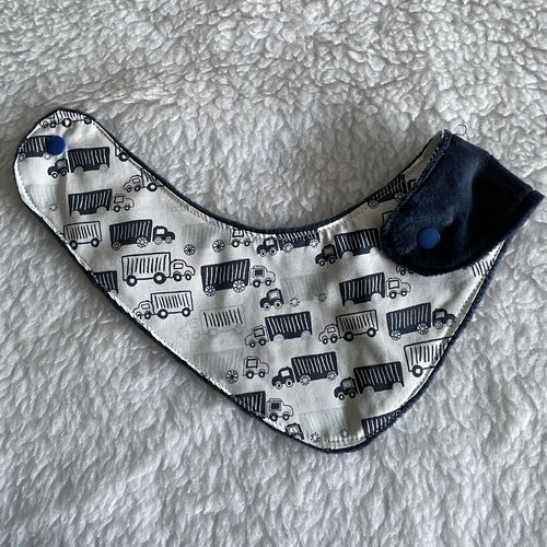 Bavoir bandana