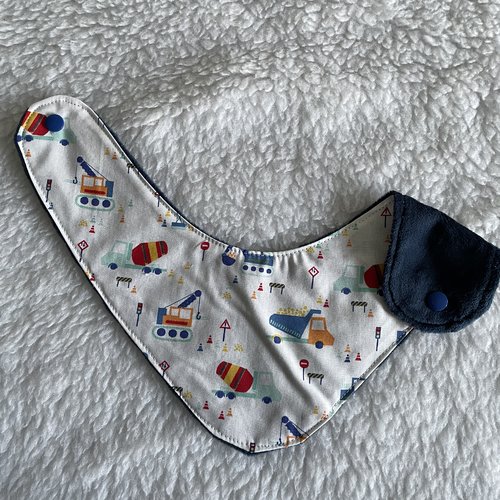 Bavoir bandana